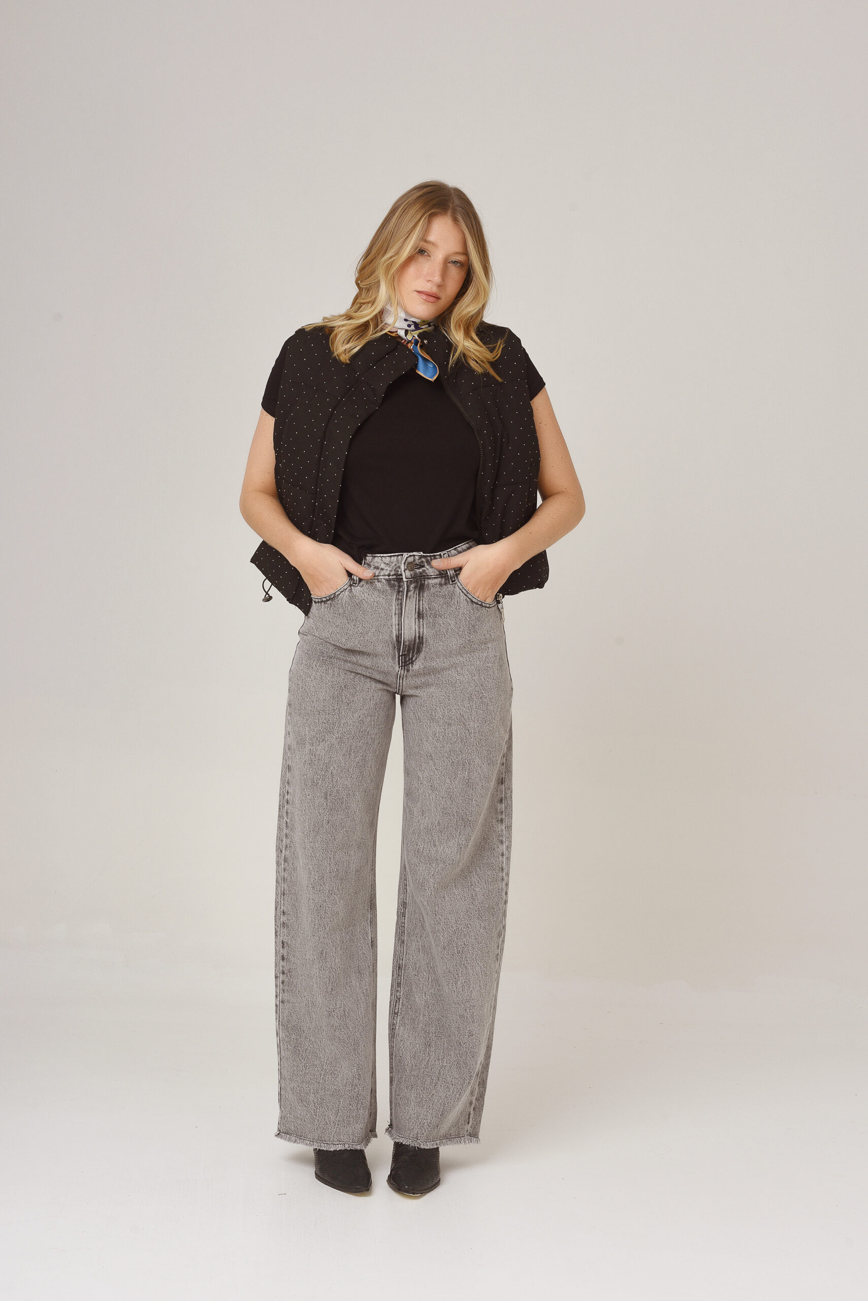 WIDE LEG SUMI GRIS CLARO